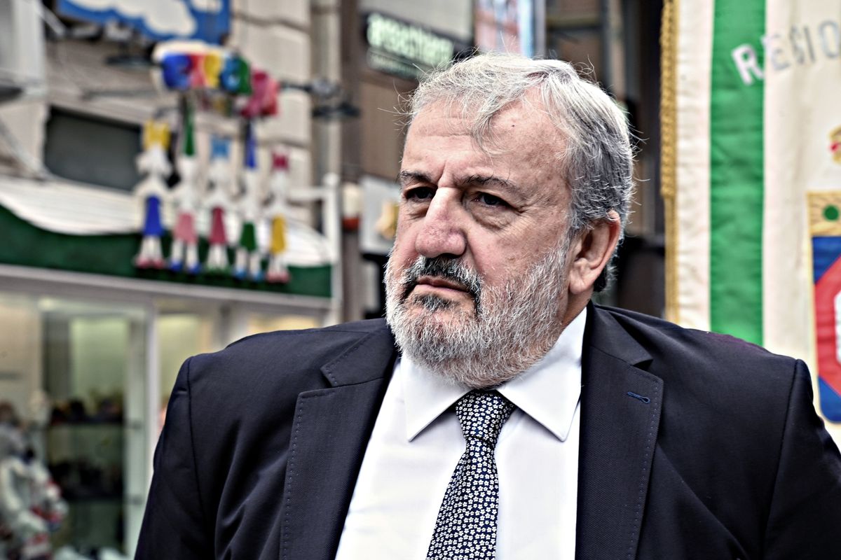 La Procura chiede un anno per il pm Emiliano