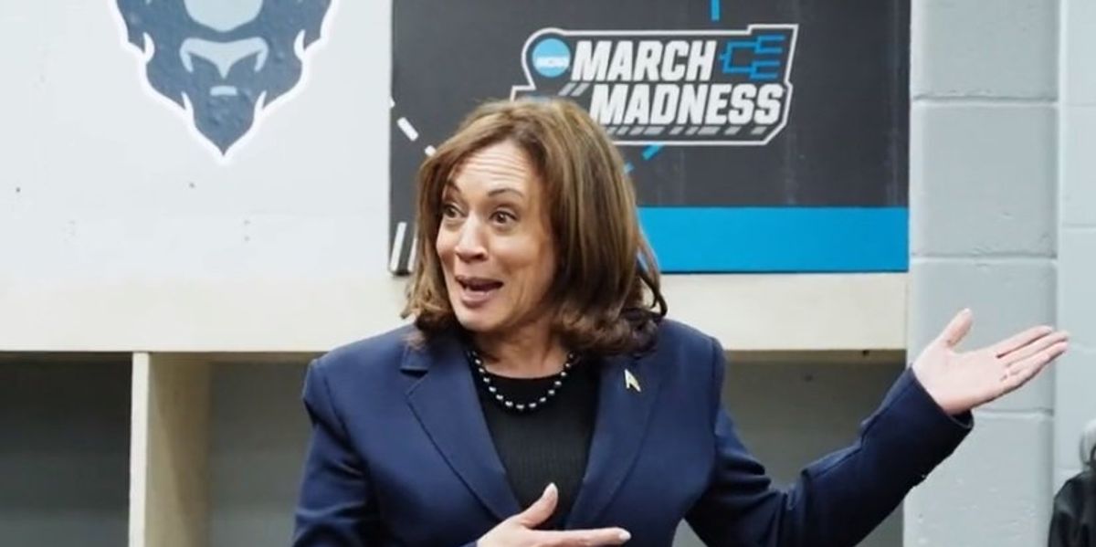 NextImg:'You are winners': Kamala Harris delivers awkward, tone-deaf speech after her alma mater's basketball team loses by almost 30 points