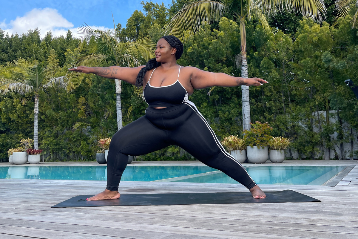 Plus-Size Yoga – 5 Poses That You Can Try Today - Smileys Points