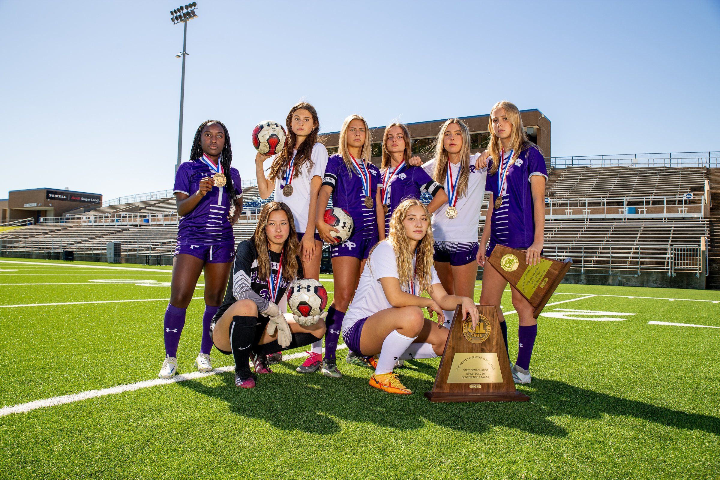 LACE UP: 6A Girls Soccer repping H-Town in Rd. 1 of UIL Playoffs