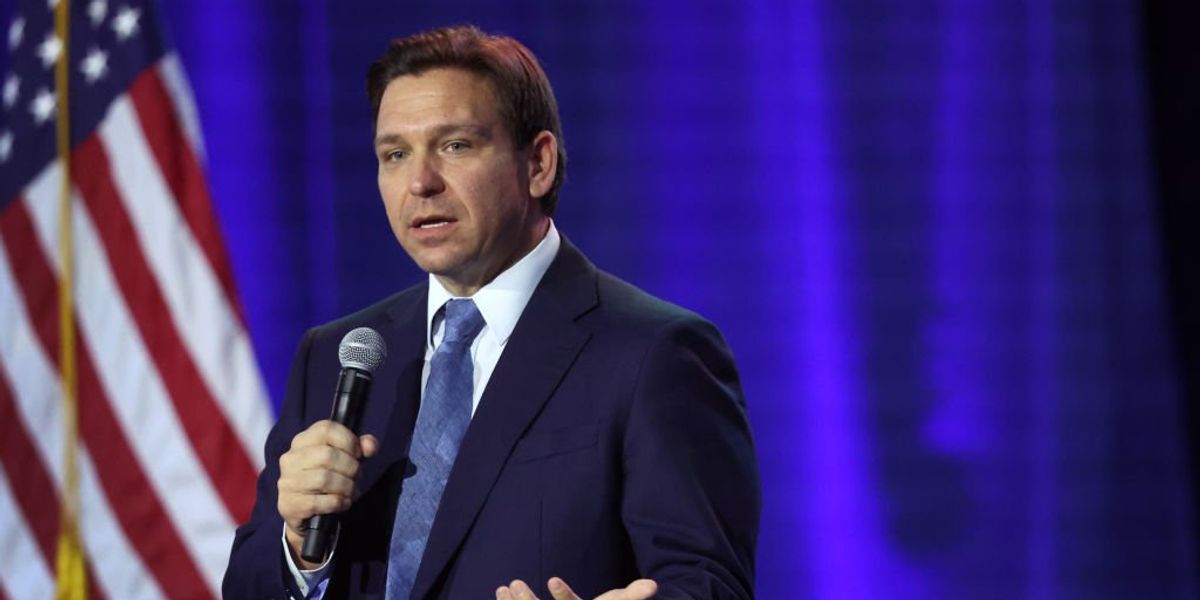 NextImg:DeSantis calls Putin a 'war criminal'