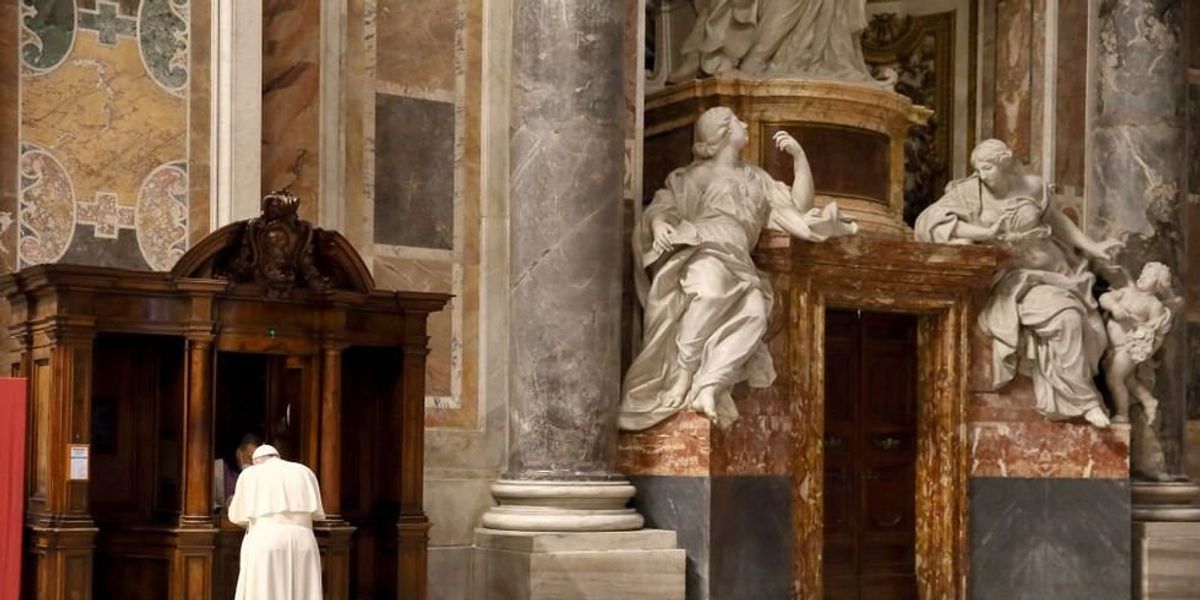 NextImg:'Outrageous': Feds sought to develop sources inside Catholic churches, FBI documents say