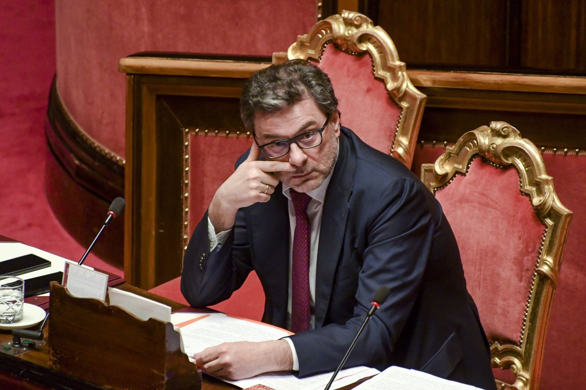 Oggi al governo tocca il Def: Pil su dello 0,9% già nel 2023, ma resta l’incognita pensioni