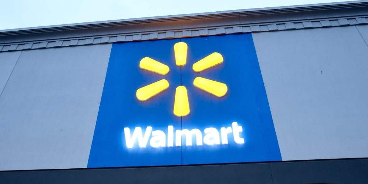 NextImg:Walmart to close four Chicago stores