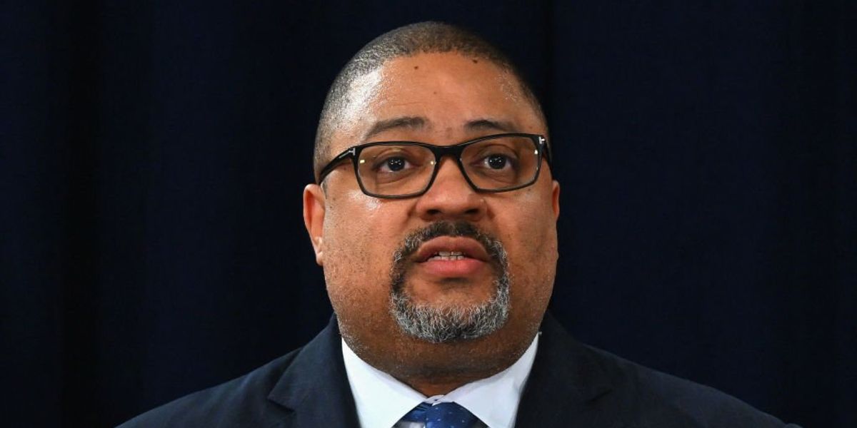 NextImg:Democratic DA Alvin Bragg sues House Judiciary Committee and Rep. Jim Jordan to keep anti-Trump critic from testifying
