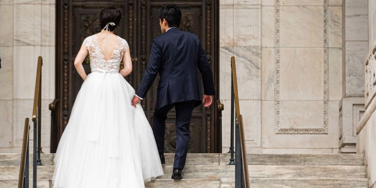 NextImg:Couples are using ChatGPT to write their wedding vows, with mixed results