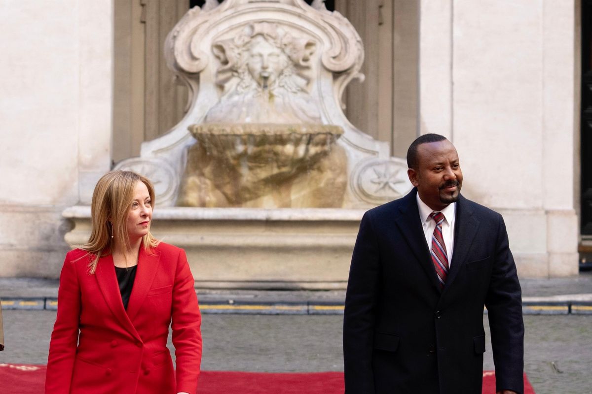 La Meloni porta in Africa il suo piano Mattei