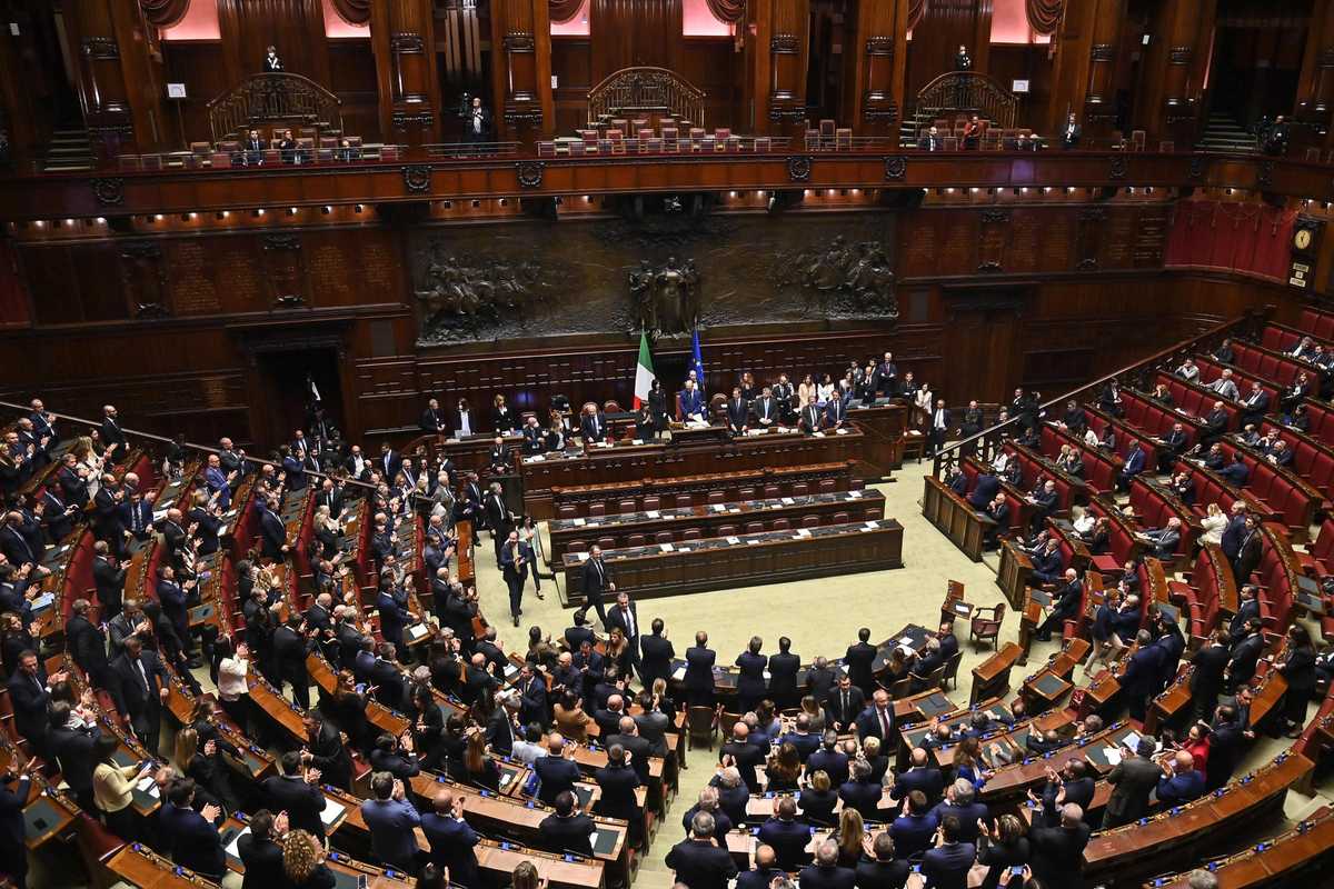 Ostruzionismo, sindaci e governatori per blindare la protezione speciale