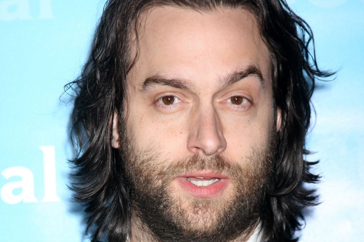 People Aren't Surprised That Chris D'Elia Was Accused of Sexually Harassing Underaged Girls