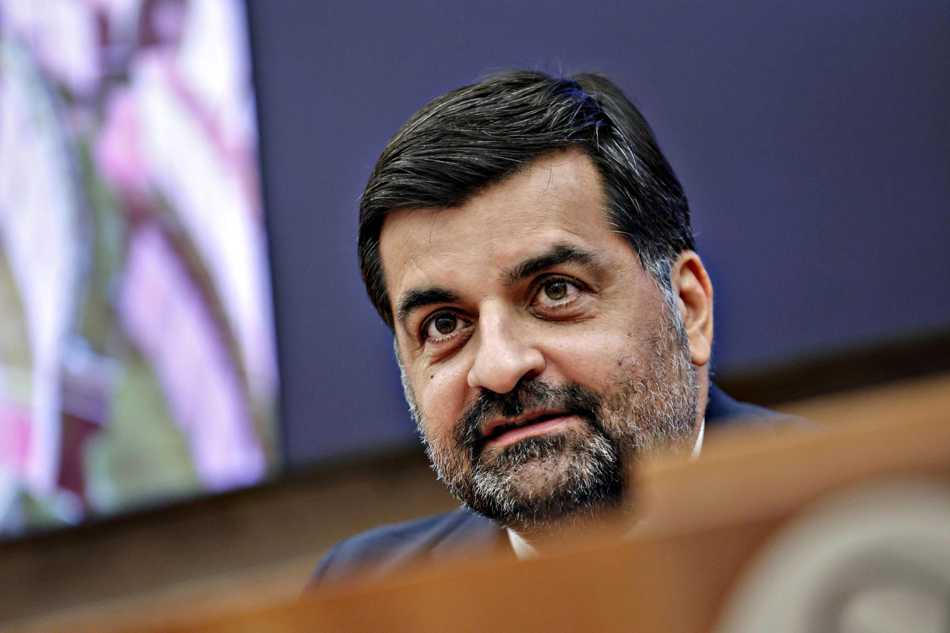 Sipario sul Palamara-gate: cade il reato di corruzione. L’ex pm: «voglio patteggiare»