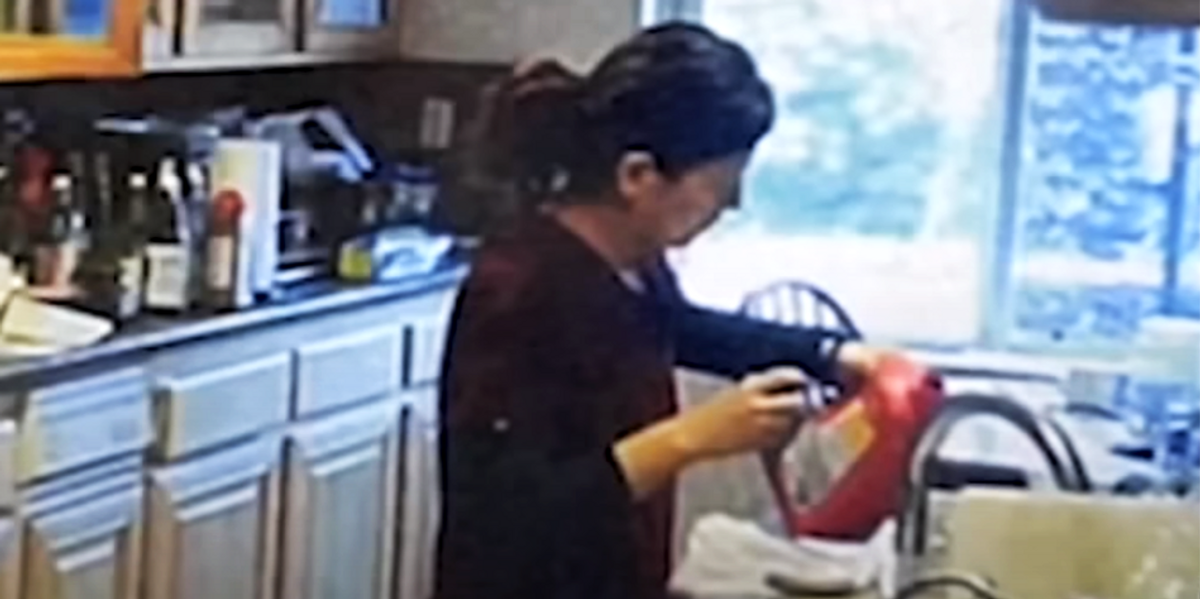 NextImg:Man claims wife poisoned him with Drano; her lawyer says he just has acid reflux