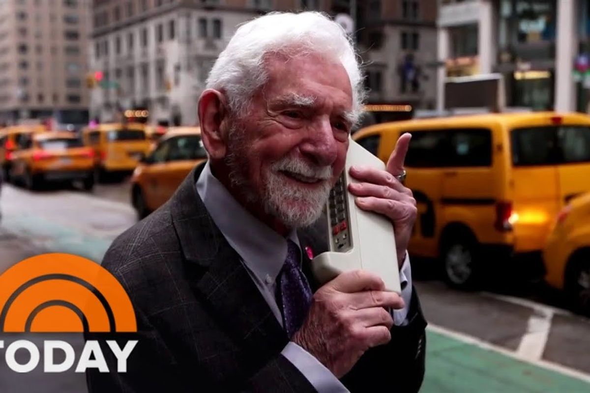 cell phone; Motorola; cell phone anniversary; Marty Cooper; YouTube