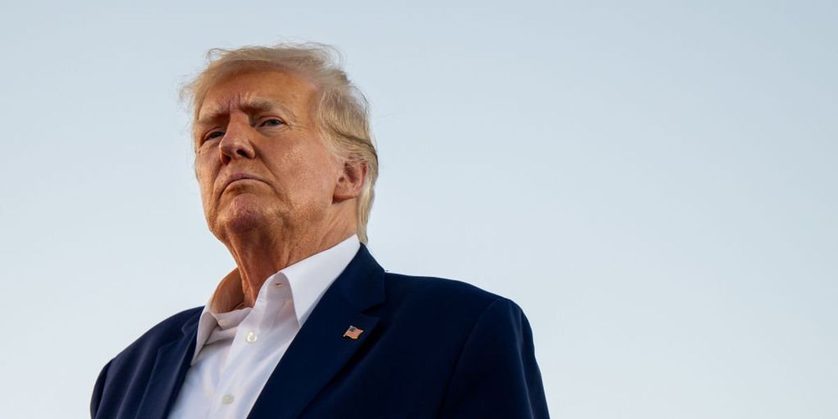 NextImg:Report: Secret Service agents subpoenaed in Mar-a-Lago case ahead of Trump's arraignment