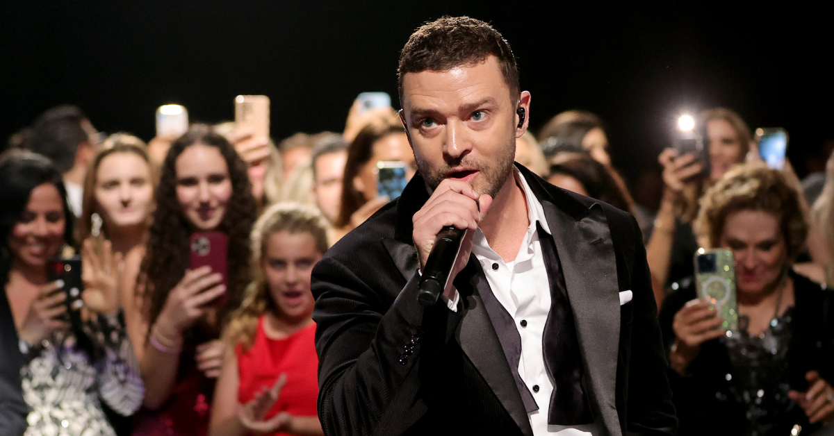 Ageist Trolls Called Out For Mocking Justin Timberlake's Looks After Recent Awards Show Video