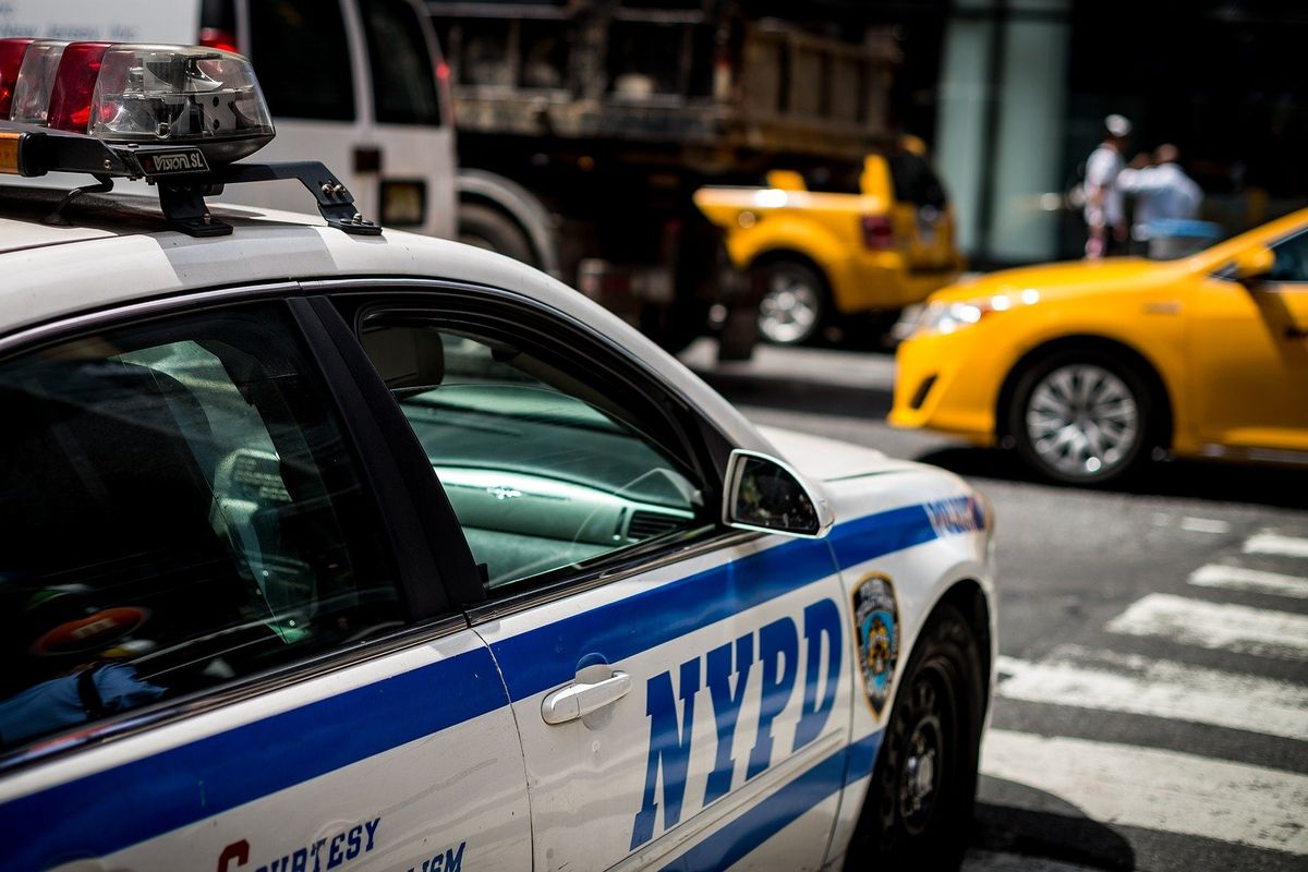 police, ticketing, traffic stop