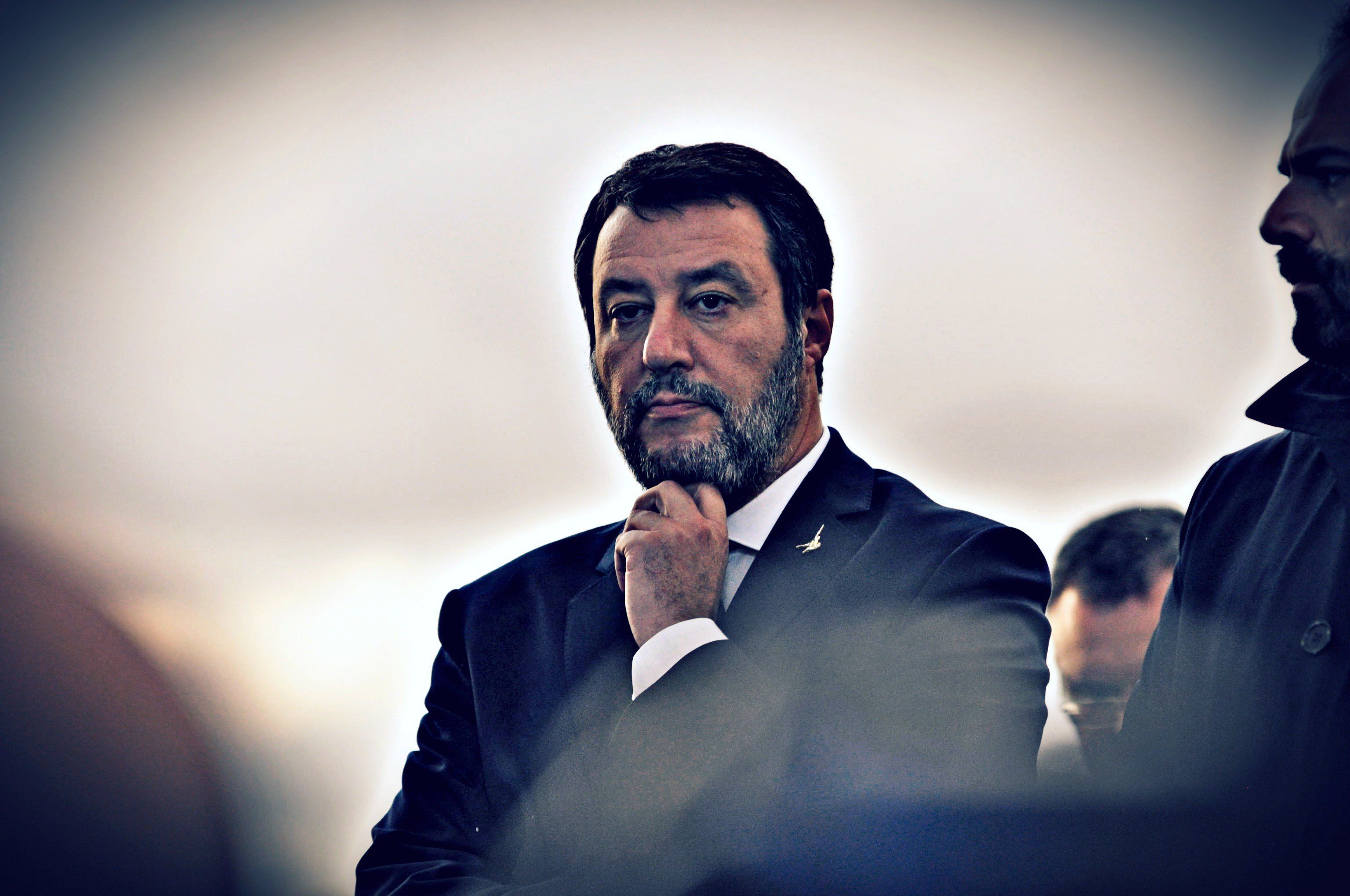 La Cina punta il ponte sullo stretto. Salvini interviene: solo aziende Ue