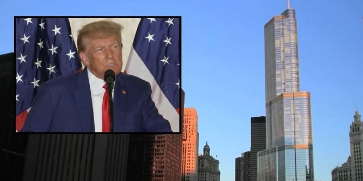 NextImg:Trump Tower in Chicago surrounded by SWAT teams after woman entered building carrying rifle