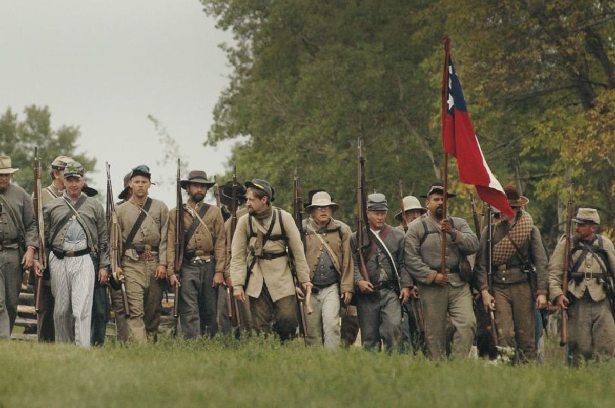 confederate soldiers in civil war reenactment