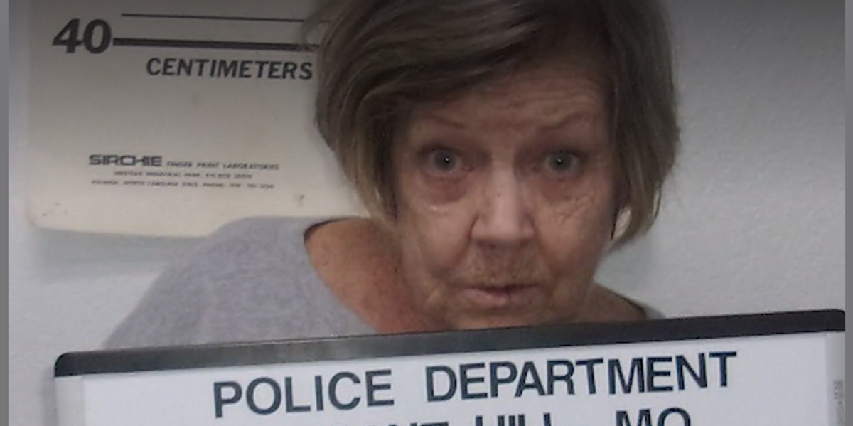 NextImg:78-year-old in mask and gloves arrested for bank robbery for the third time