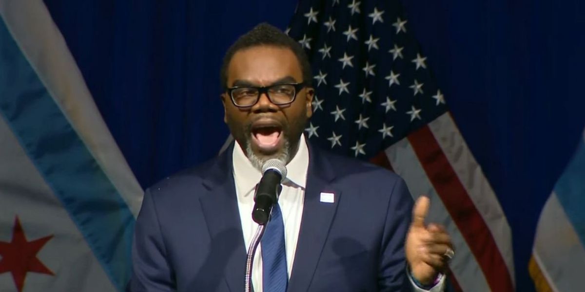 NextImg:Progressive mayor-elect plans to tackle Chicago's crime surge by investing in therapists, social workers — but not more police officers