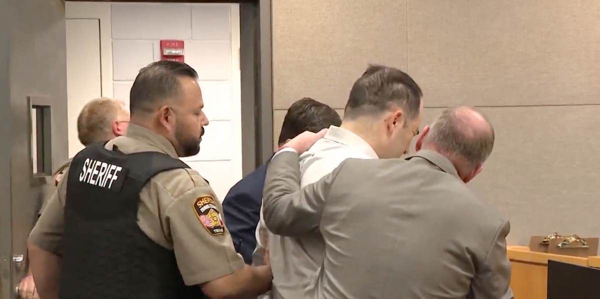NextImg:Army sergeant convicted of murder; says he shot in self-defense after man aimed AK-47 at him during BLM riot