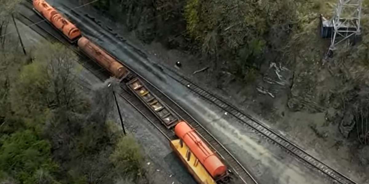 NextImg:2 Norfolk Southern trains derail, spill diesel fuel and engine oil