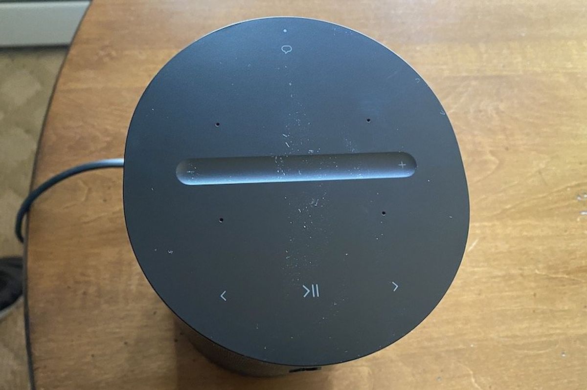 a photo of the top of the Sonos Era 100 smart speaker with new swipe controls