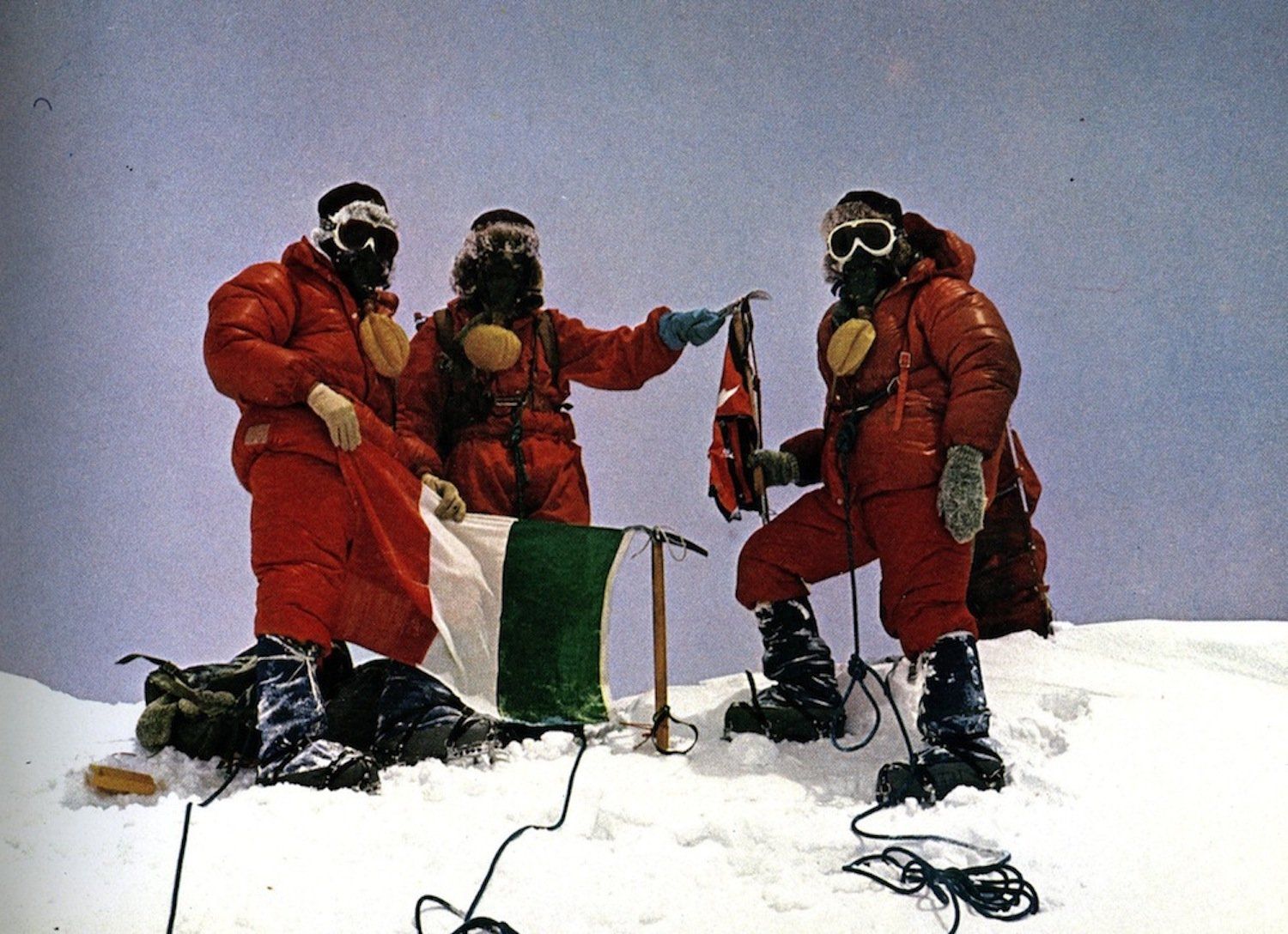 Cinquant'anni fa, la prima volta degli Italiani sull'Everest