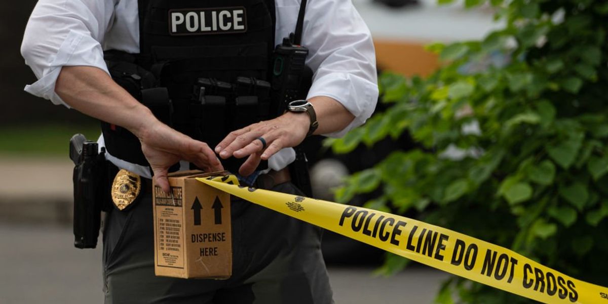 NextImg:New Mexico business owner shoots, kills alleged robber who tunneled his way through store's wall