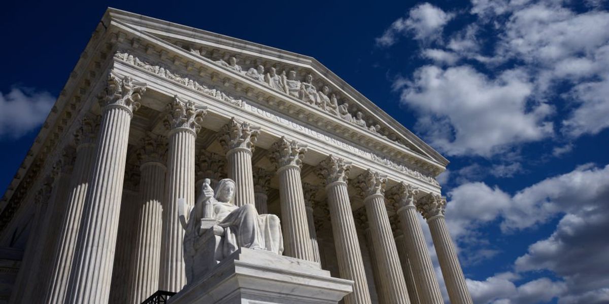 NextImg:Supreme Court unanimously rejects ethics complaints by Democrats against Justice Clarence Thomas