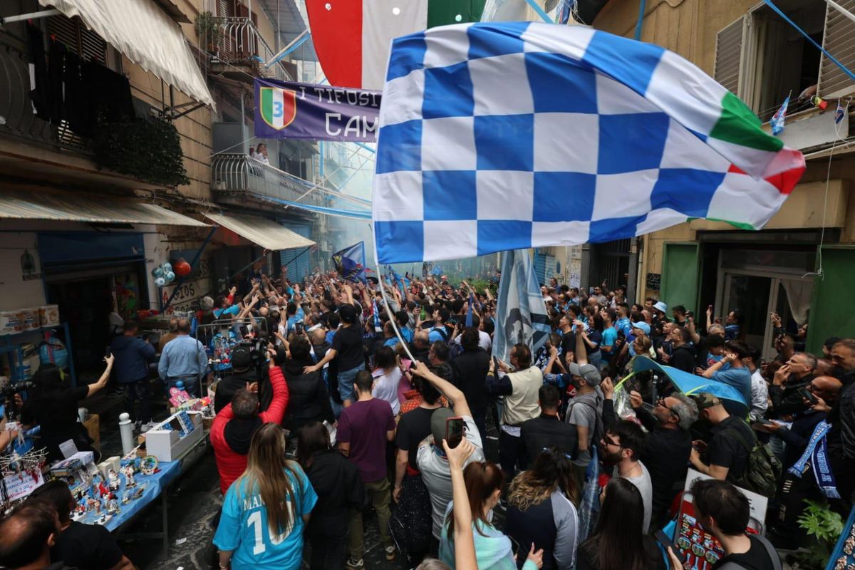 La «mano di Dia» beffa il Napoli. Ma la festa è solamente rimandata