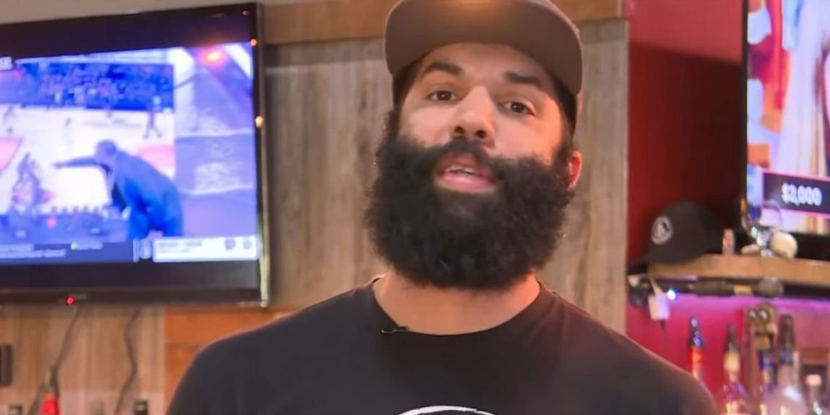 NextImg:Indiana bar that supported Bud Light, threatened to kick out customers it accused of ‘bigotry and hatred’ backpedals after losing regulars: ‘Different opinions are welcome here’