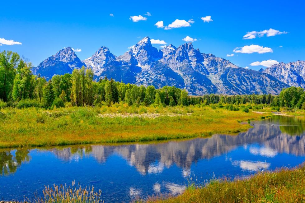 a photo of Grand Tetons mountains