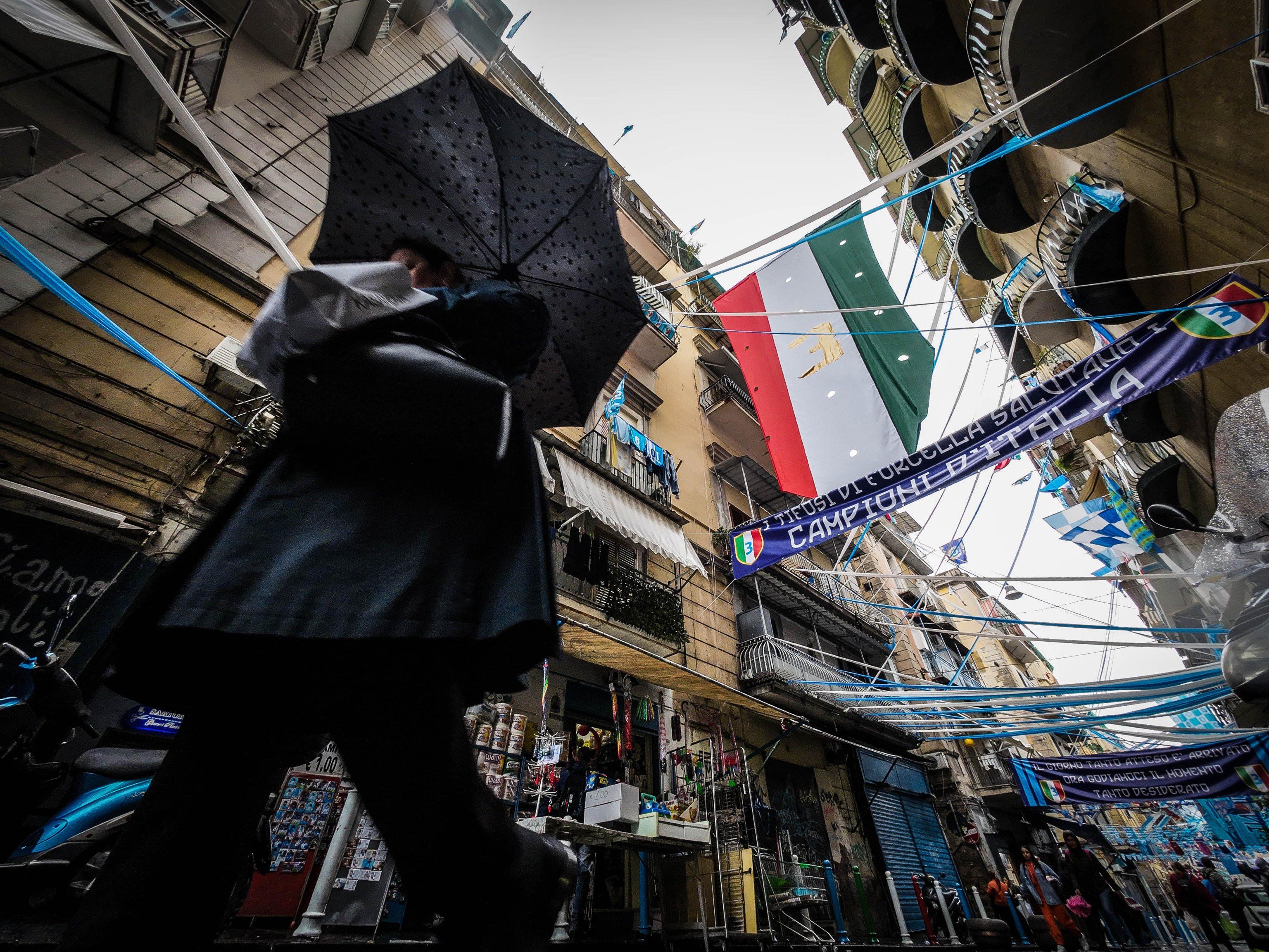 Resse e niente mezzi. Pure senza scudetto Napoli è andata in tilt