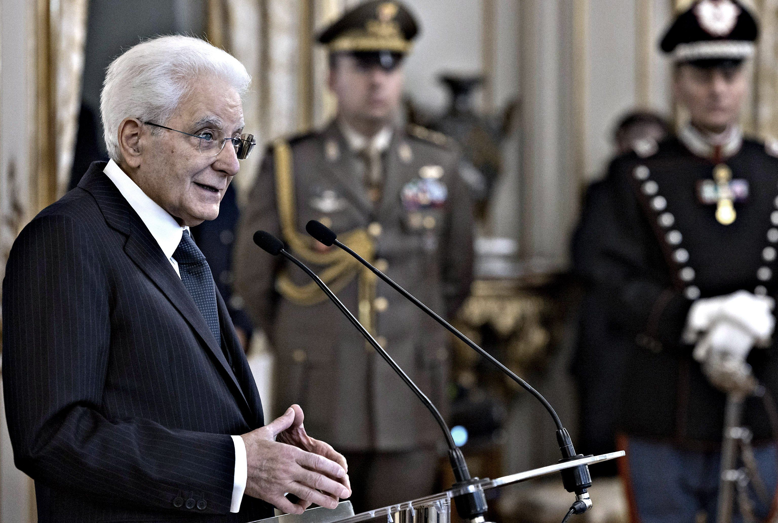 Mattarella potere neutro? Non la bevono neanche i bimbi