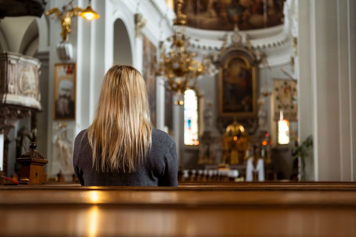 Per rendere Dio «sostenibile» lo si fa diventare progressista