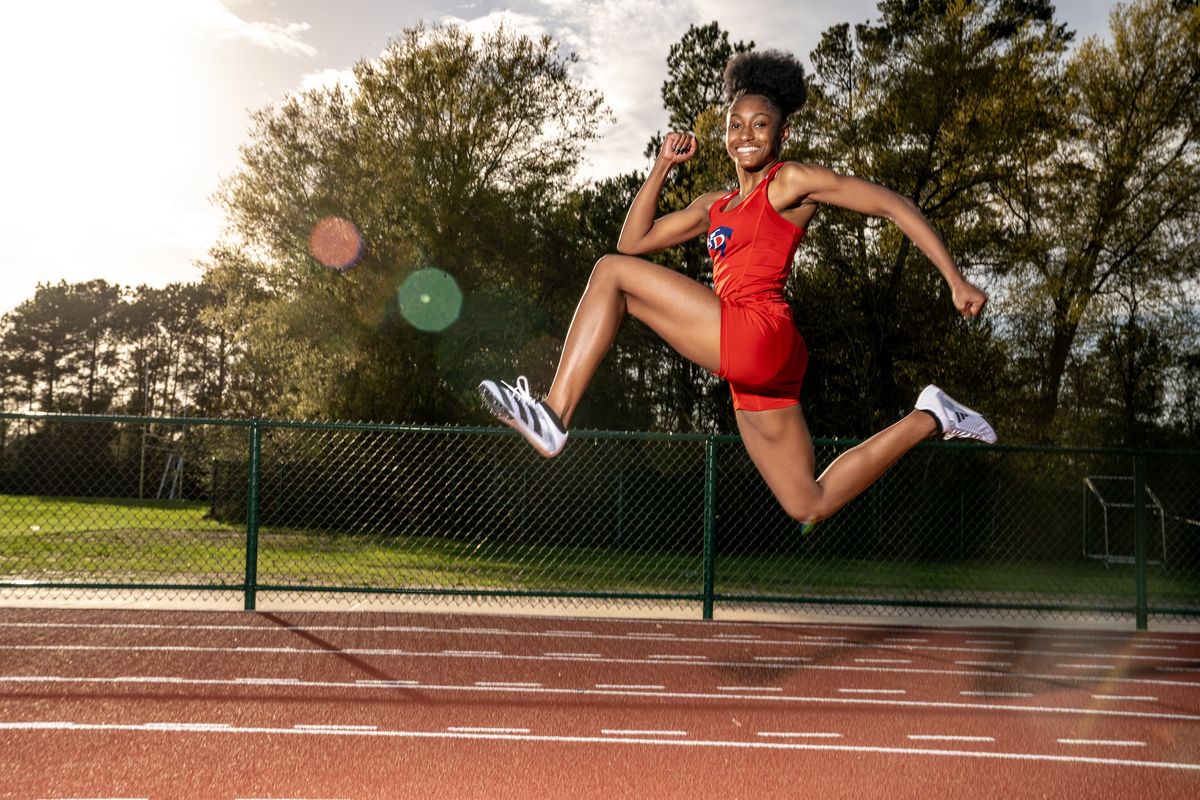 RUNNERS TAKE YOUR MARK: Aldine Davis loaded with young, individual talent; photo gallery