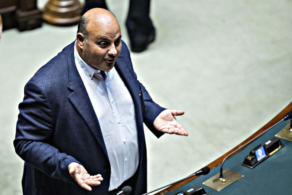 Pioggia di emendamenti di Pd e M5s per non indagare su vaccini e diktat