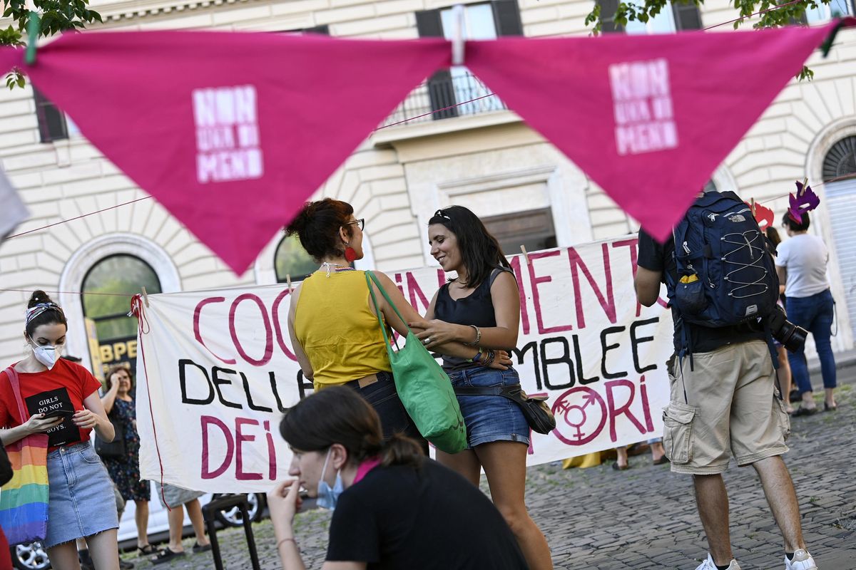 «Il femminismo sia contro l’utero in affitto»