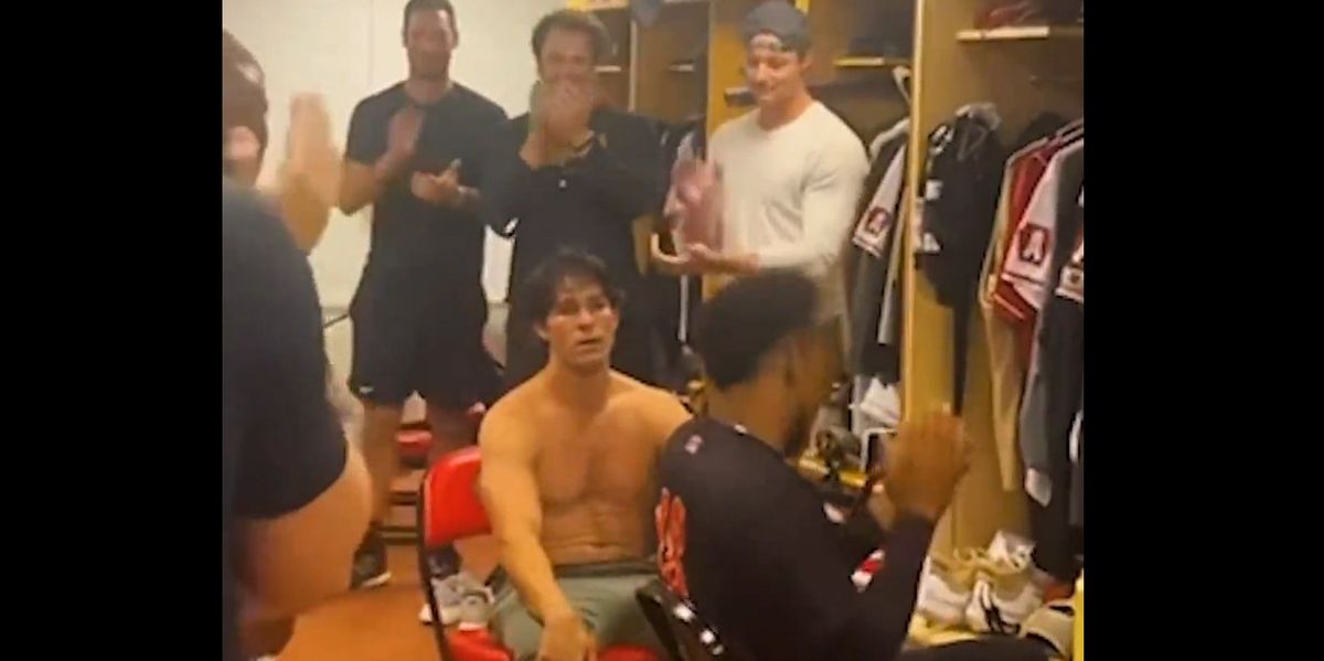 NextImg:Pirates call up 33-year-old infielder from the minors after 13-year wait, leaving him in tears: 'A dream come true'