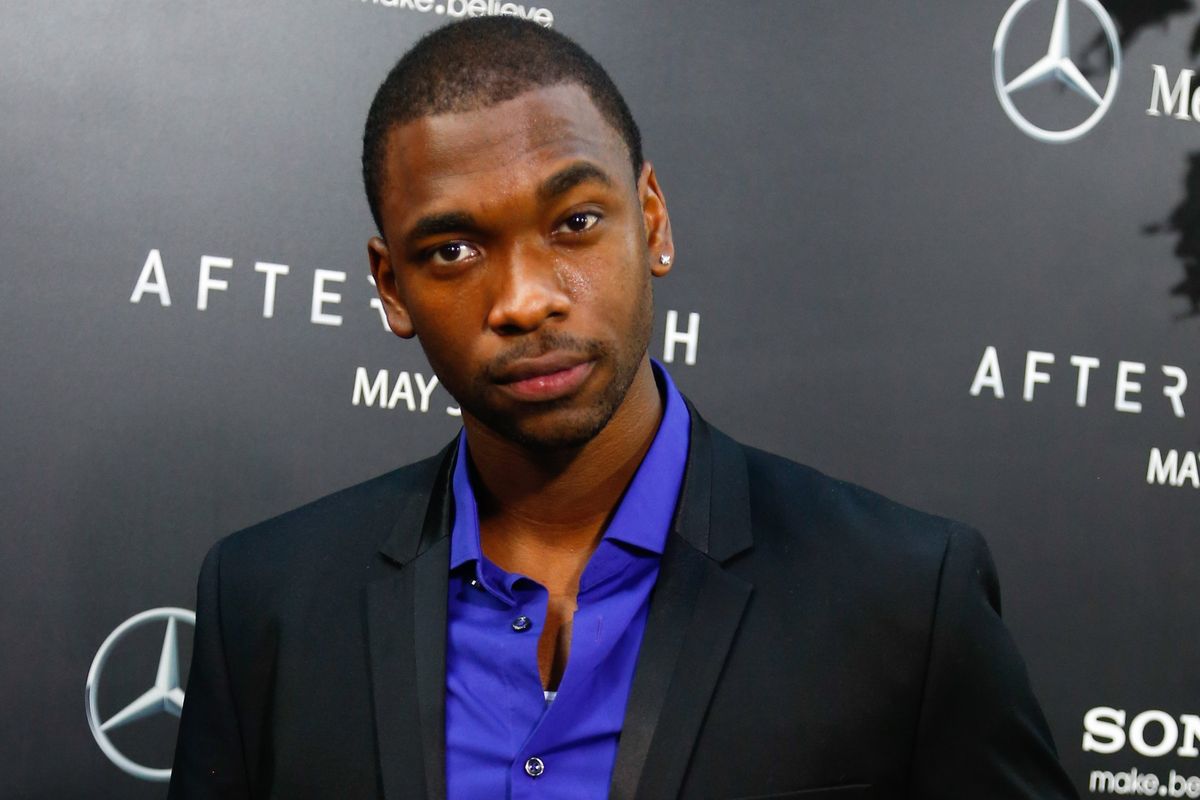 Jay Pharoah and the LAPD Show How Easily a Black Man in America End Ups with a Cop's Knee on His Neck