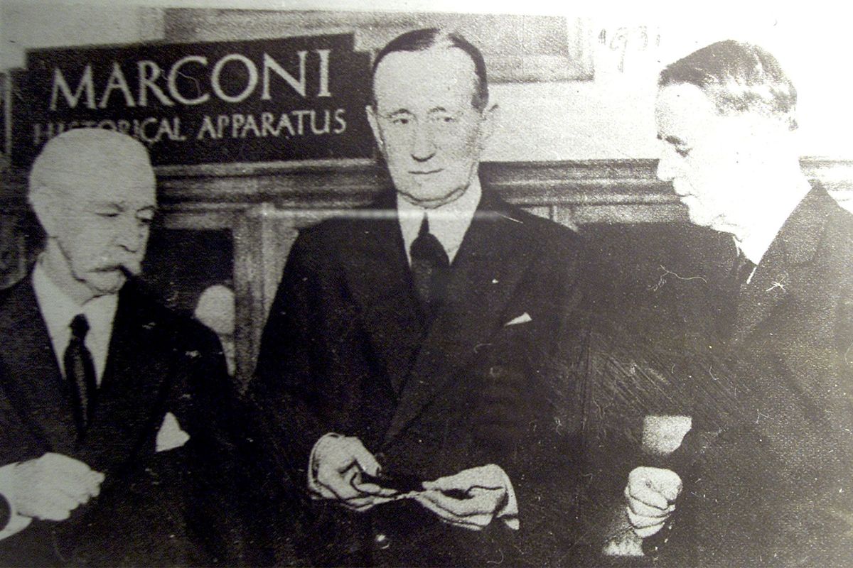 Marconi, innovatore e imprenditore. Non era comunista: va dimenticato