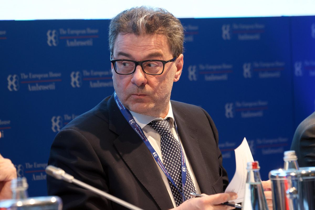 Agenzie di rating e certa stampa fanno ripartire il risiko sui Btp