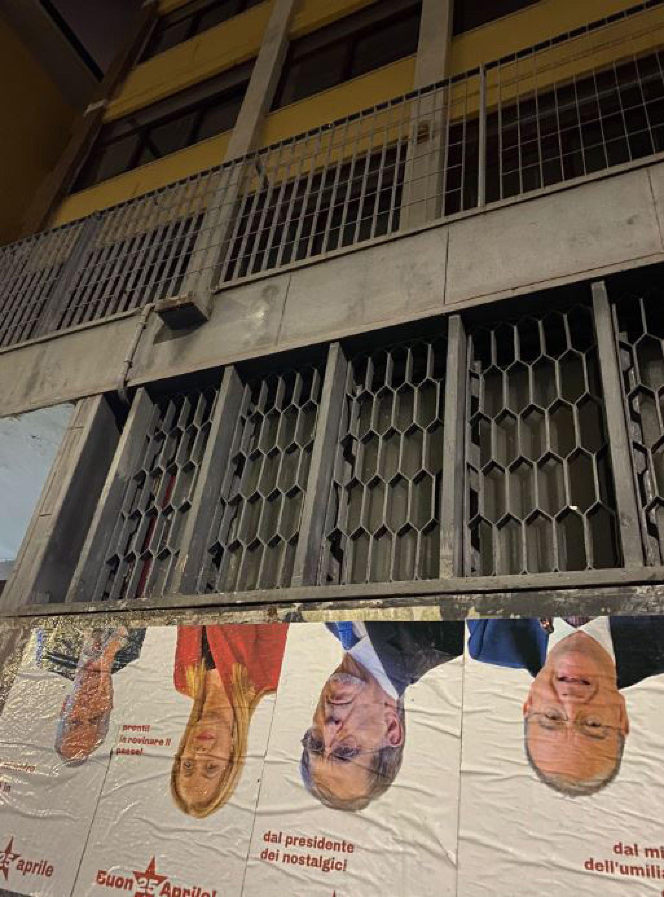 Ora e sempre indecenza