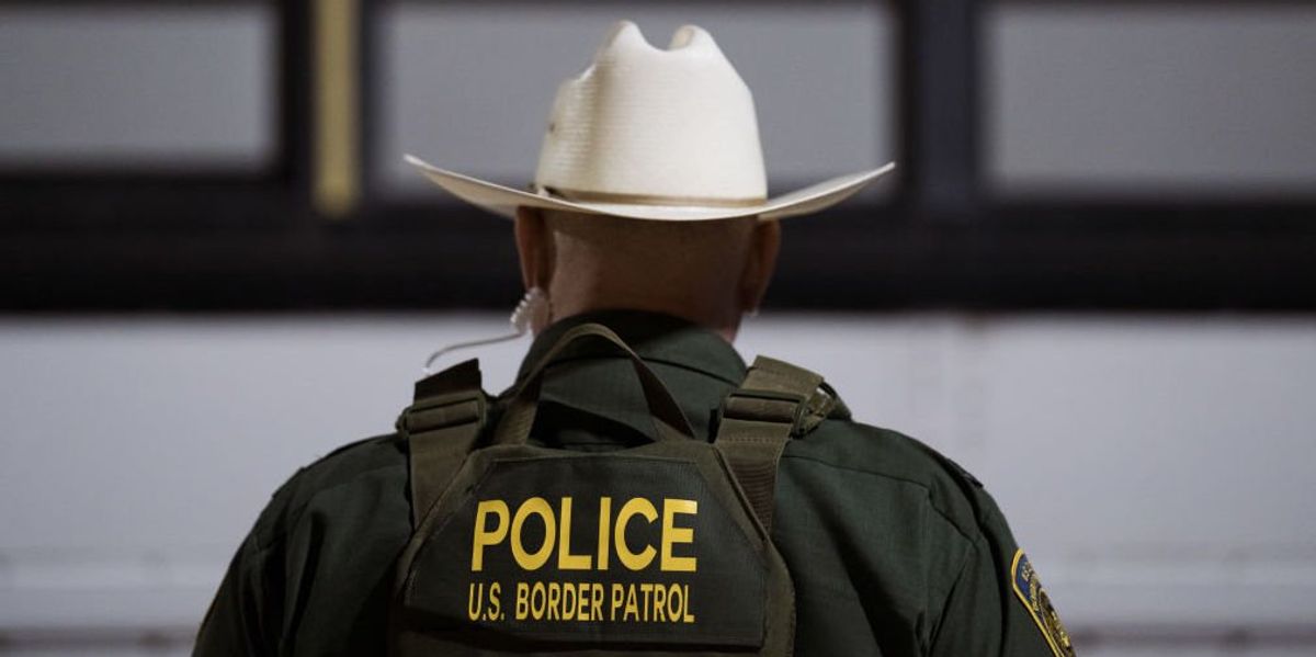 NextImg:Gov't plans enforcement operation against migrants, but there's a glaring problem