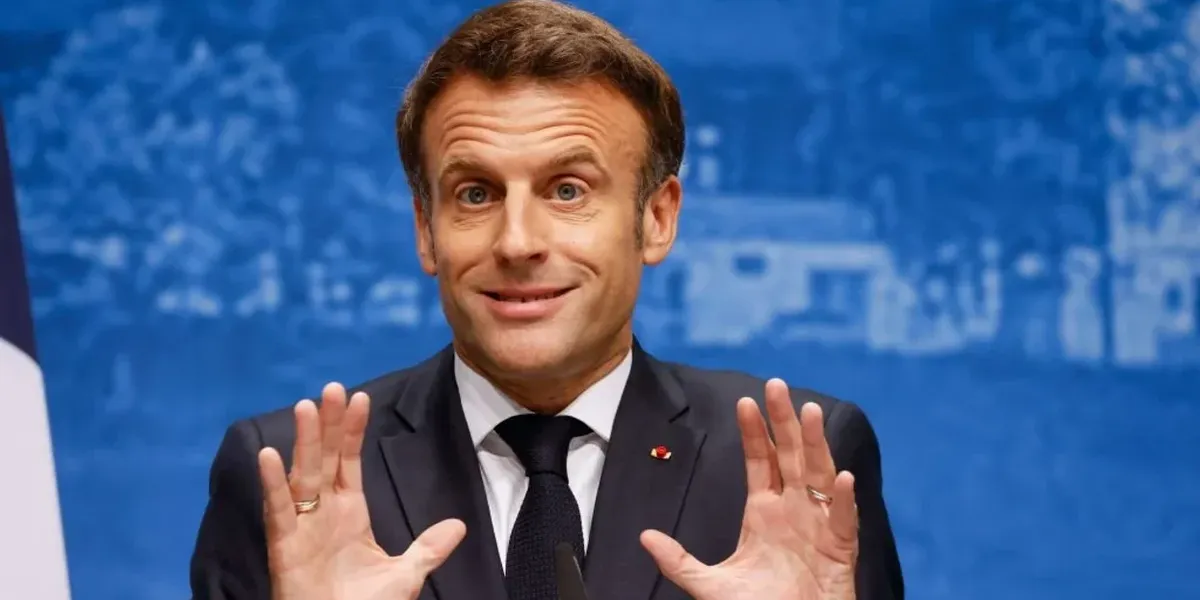 NextImg:French President Macron defends painting depicting child rape