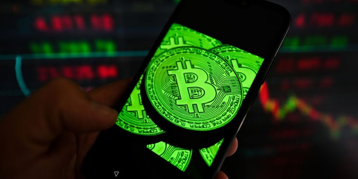 Woman scammed out of $450K in 'pig butchering' scheme using fake cryptocurrency app