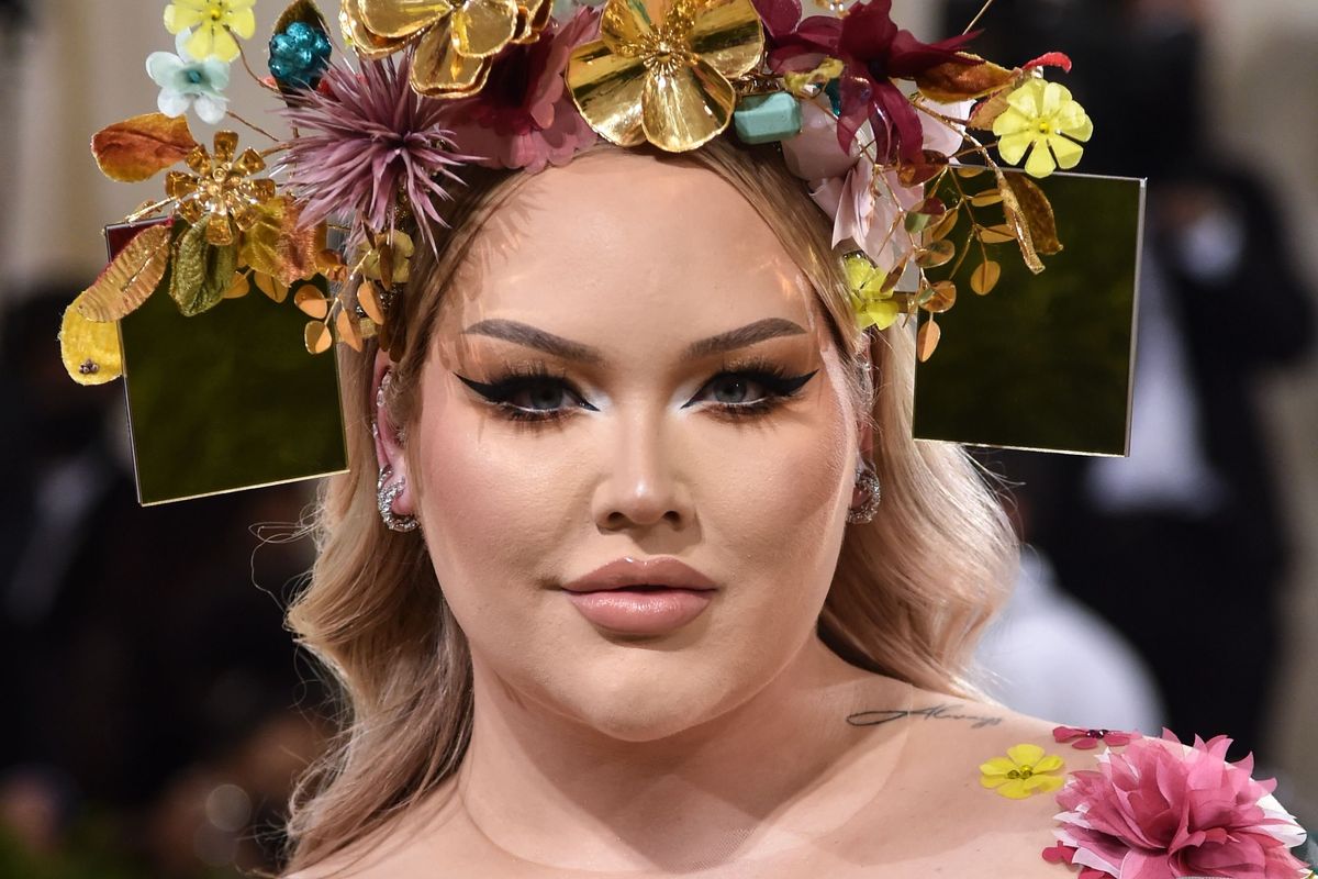 NikkieTutorials' Coming Out Story Is a Giant Leap for Normalizing Being Transgender