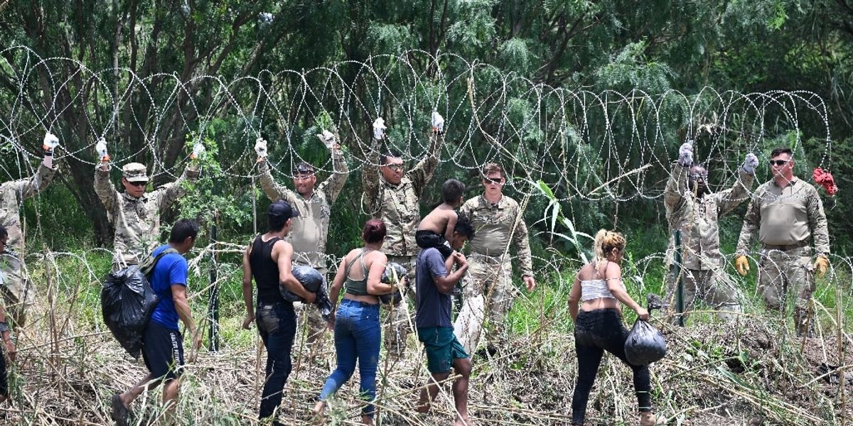 What 'Crisis'? Border Agent Encounters With Migrants Drop By 70 Percent