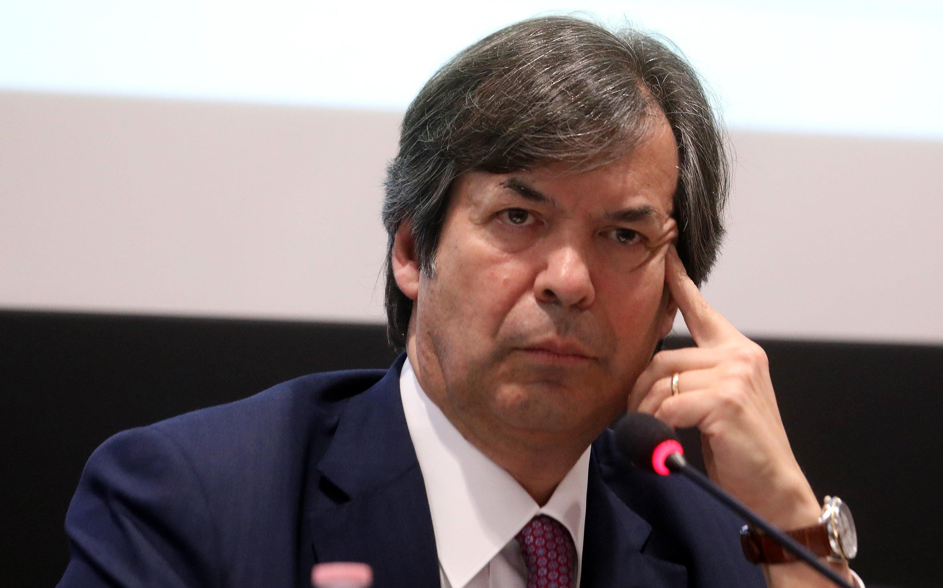 «Tasse alle banche? Per i bisognosi»